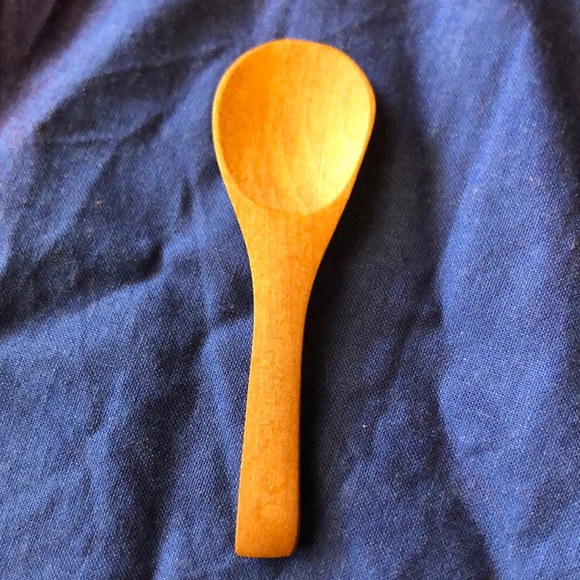 Small wooden spoon - Picture 1 of 3